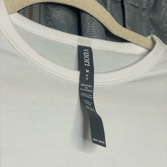 Vuori Short Sleeve Feather Classic Tee White - Picture 6 of 7